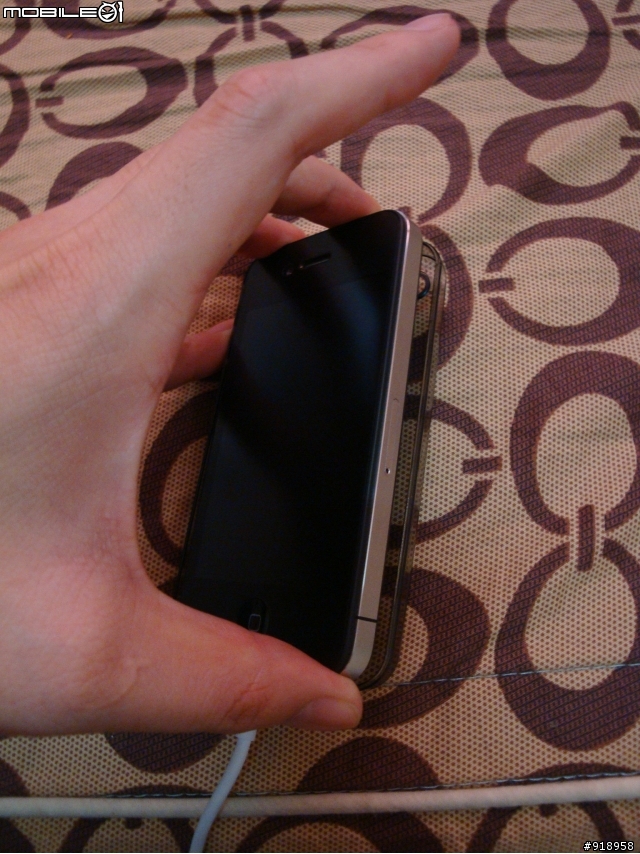 [開箱]power support iphone4 透明黑保護殼