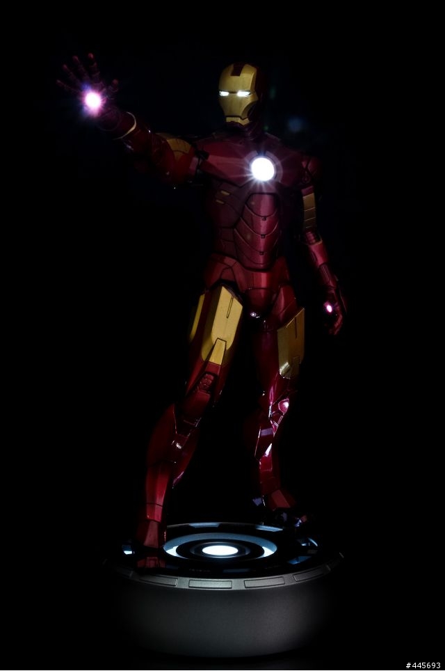 補圖1/4胸像與棚拍 Iron man  鋼鐵人(壽屋版不可動1/6) 圖多慎入