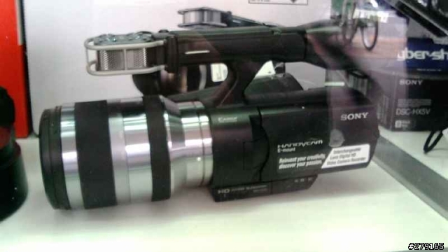 SONY NEX-VG10 已經開賣了!! (國外)