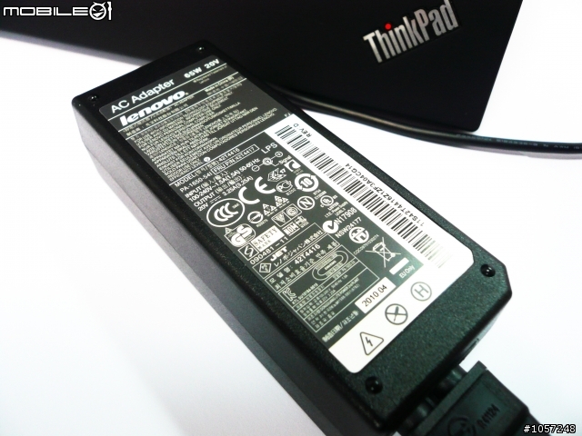 [開箱分享] Lenovo ThinkPad X201s (圖多) ， 極致輕薄的小黑現身 ＆ 效能簡易測試！
