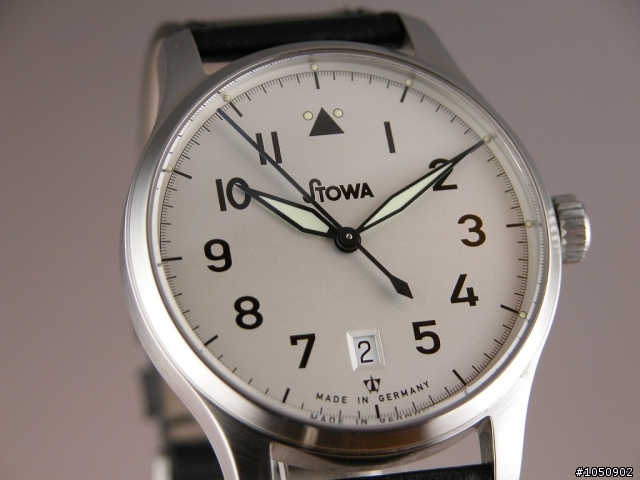 { 請教 } Stowa flieger 白色錶面