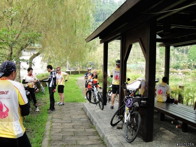 (照片)20100926麒麟潭泡茶行