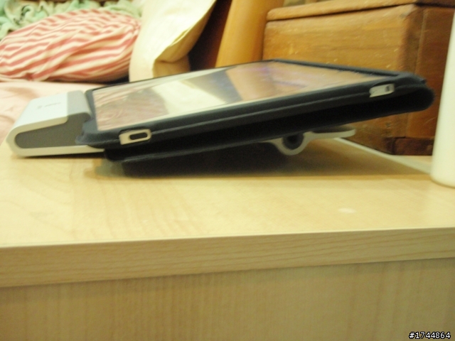 [開箱文] ipad 16g+ 原廠case + Griffin A-frame