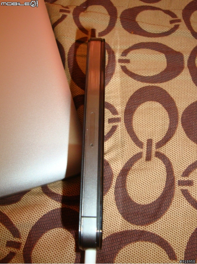 [開箱]power support iphone4 透明黑保護殼