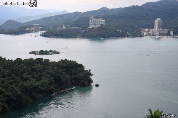 交作業...遲了一個月的Escape開箱/新增0911出遊照
