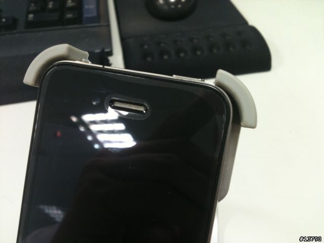 SGP 的 Ultra Crystal for iPhone4的保護貼有問題 ?