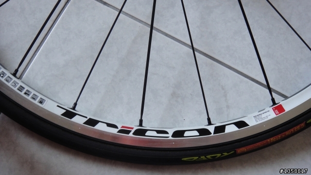 DT Swiss R1700 Tricon - Mobile01