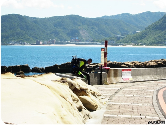 【不騎不行】我們一家都愛玩+++ 北海岸噴跑 +++