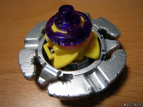 [閃光文] 戰鬥陀螺鋼鐵奇兵之Hybrid Wheel爆發!!!