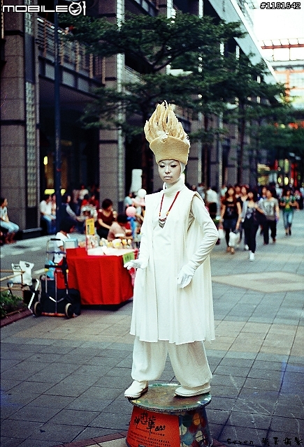 [假開箱文] 福倫達 Voigtlander Heliar 50mm/F2 (250 週年限量版)
