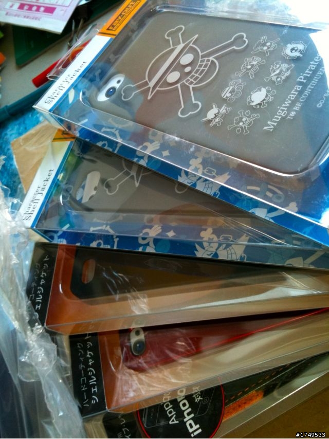 【e7buy分享】iPhone 4 熱騰騰的 日系 海賊 外殼！補上自己皮套的高畫質圖片喔！
