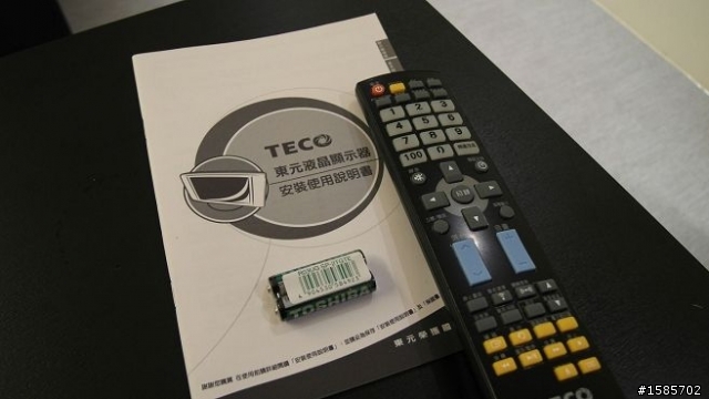 [開箱了]Our new TECO TL2612TR LCD~圖多
