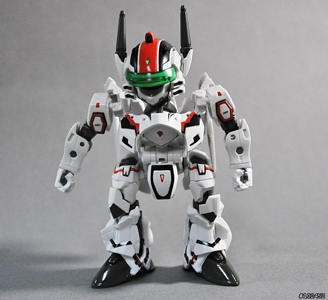 分享SD馬克羅斯VF-25F開箱（09/27新增圖片）