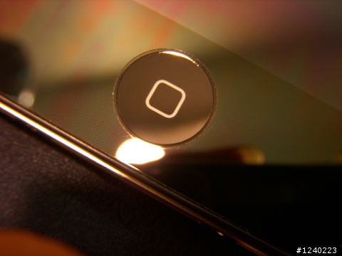 iPhone 4 + invisible shield