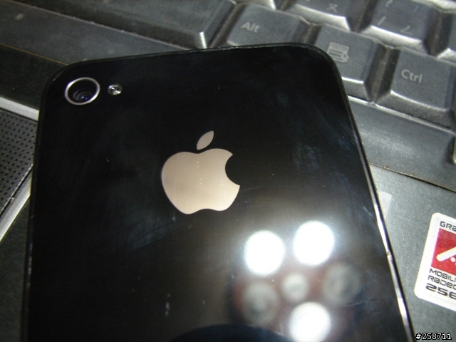 [簡單開箱] iPhone 4 32G 小小分享