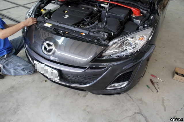 『正港過海』Mazda axela 前保導流板