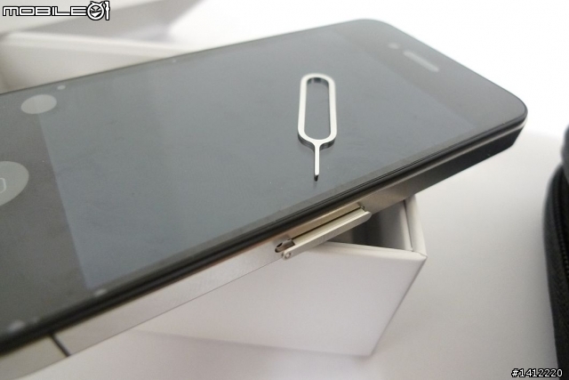 我要搶頭香...遠傳首賣會iphone4入手啦!!!