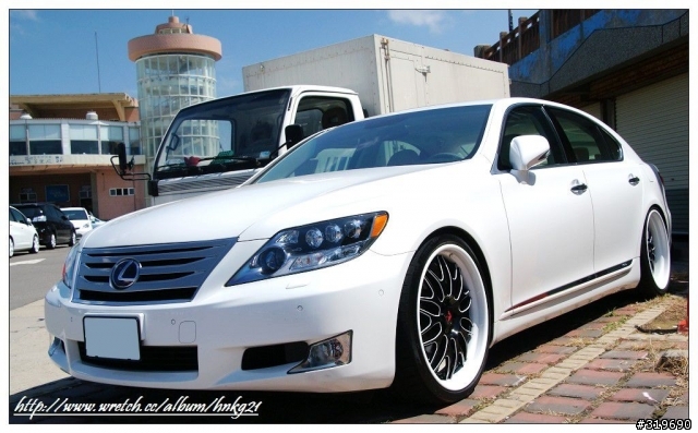 超正點的 LS600hL