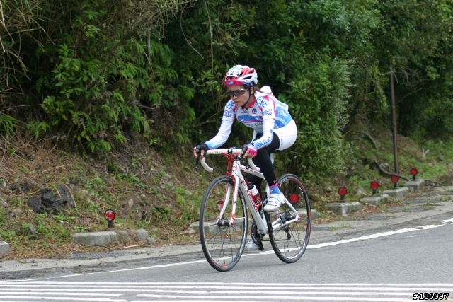 2010-09-11 AMD盃陽金公路自行車大賽--冷水坑叉路口