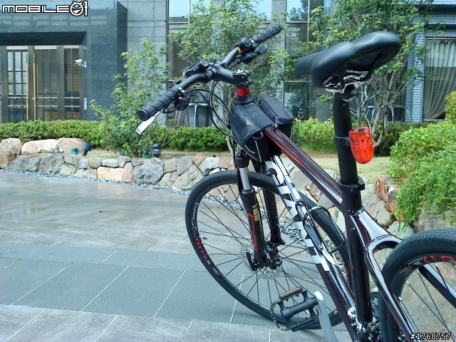 Giant ROAM1 非常低調的一台車