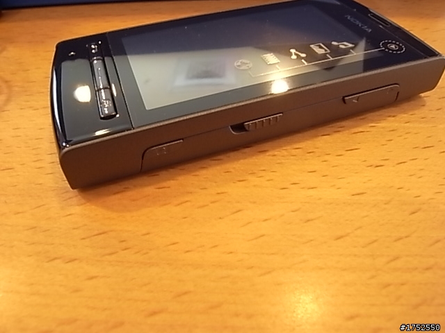 N5250簡易開箱~超便宜簡單觸碰手機
