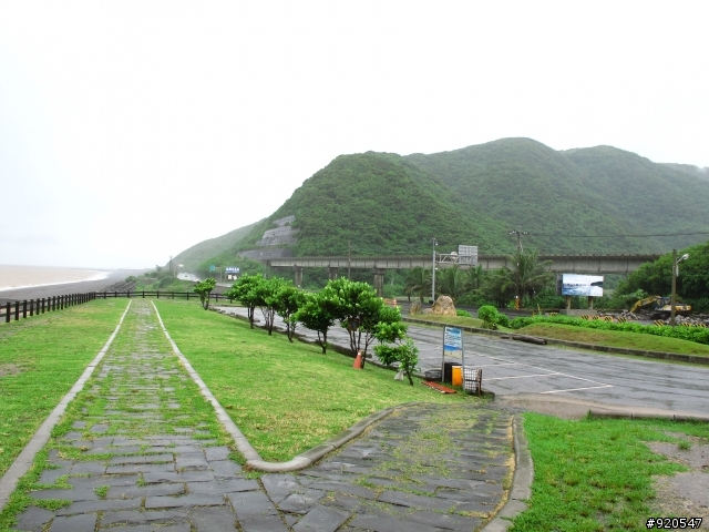 出外靠朋友！行李靠箱神！環島之旅~~(圖很多請耐心收看)
