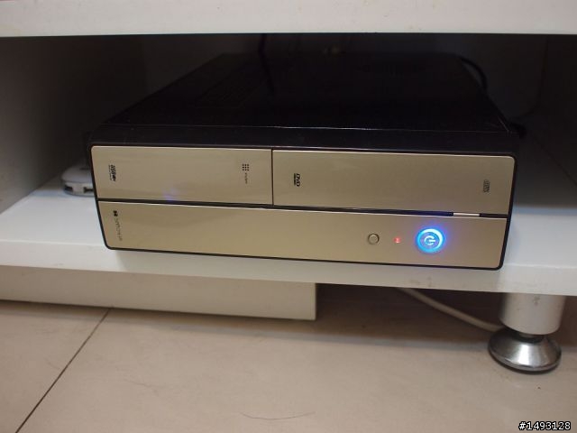 [簡單開箱]搭配獨顯~可看藍光的HTPC~ 2011/12/28 更新