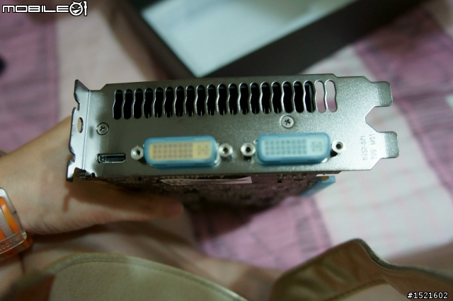 [開箱] Abee T20 WPM mini-ITX 機殼 & 一些雜物開箱