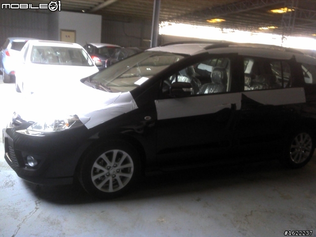 不知道這算不算開箱文(MAZDA5)