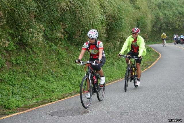 2010-09-11 AMD盃陽金公路自行車大賽--冷水坑叉路口