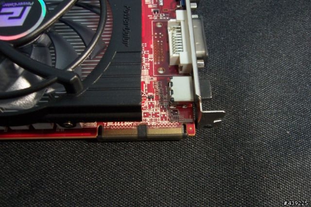 [中低階顯卡王接班人]ATI Radeon HD 5550 不專業開箱分享
