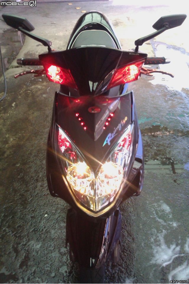 遲來的ＲＡＣＩＮＧ150開箱文....