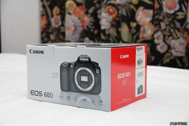 [開箱]炮火中心的60D開箱--(新增ISO不專業測試)