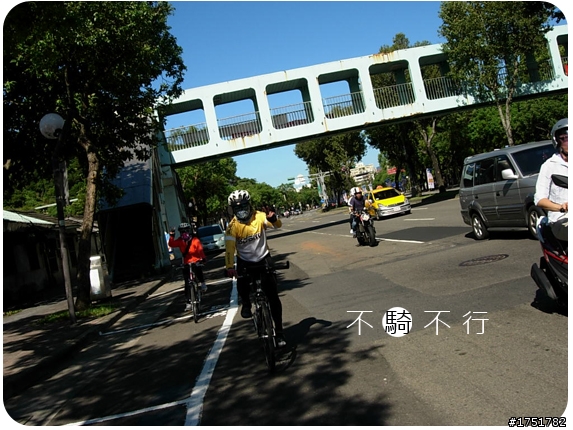【不騎不行】我們一家都愛玩+++ 北海岸噴跑 +++
