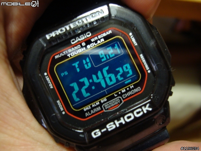 電波時計 G-SHOCK 碳纖維錶帶太陽能6局電波錶 GW-S5600B 入手[開箱文]