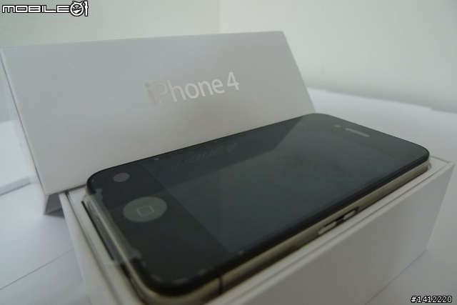 我要搶頭香...遠傳首賣會iphone4入手啦!!!