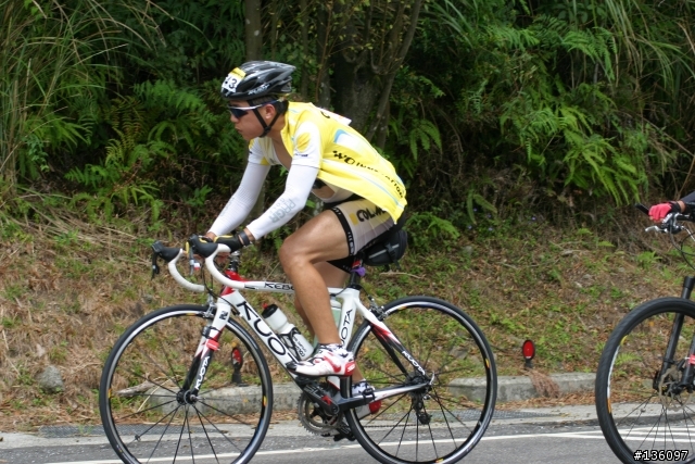 2010-09-11 AMD盃陽金公路自行車大賽--冷水坑叉路口