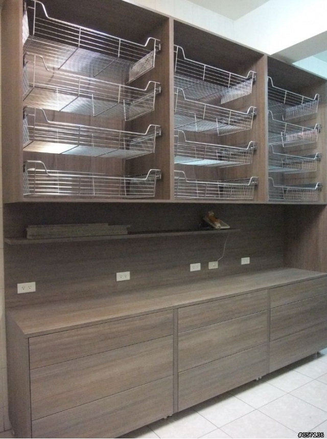 用系統櫃剩料 DIY 隱藏式垃圾桶...川湖新產品 3M89
