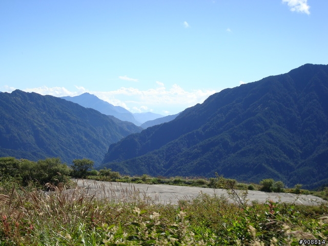 慶祝生日, 暫時拋開2010環西大賽, 自己和連襟跑去2天1夜的中台灣橫貫高山挑戰