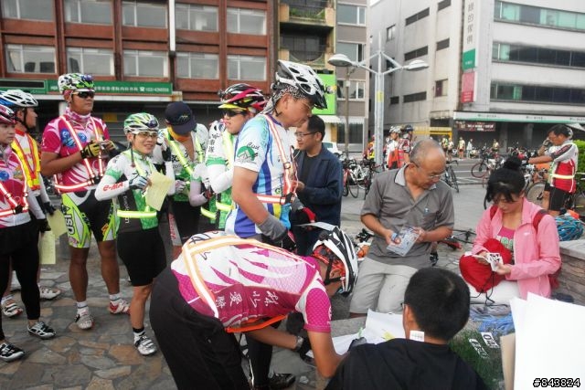 桃竹苗  .瘋200K 開小藍車.隨意拍  YA!!  S1