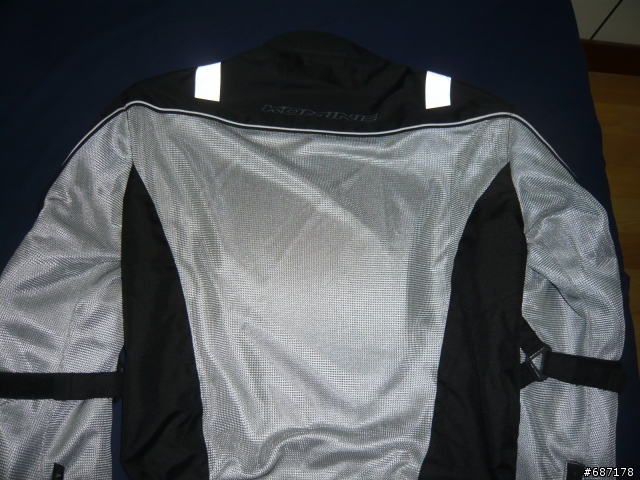 新增Dainese X-ILE AIROH WINDER+KOMINE JK-003 銀色
