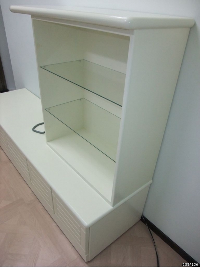 DIY 重新上漆 20 幾年電視櫃