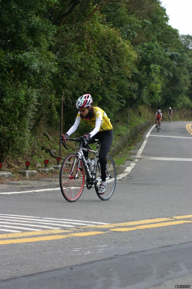 2010-09-11 AMD盃陽金公路自行車大賽--冷水坑叉路口