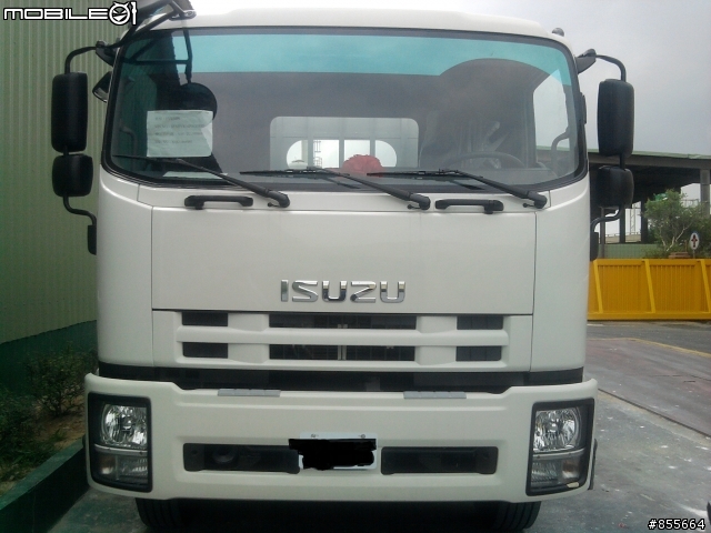 看看的超冷門的全新〈？〉17T吧〈09年製的車，昨天才交車喔〉！
