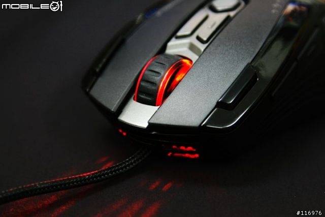 [開箱] Coolermaster Inferno 價格親民、功能強大的電競滑鼠