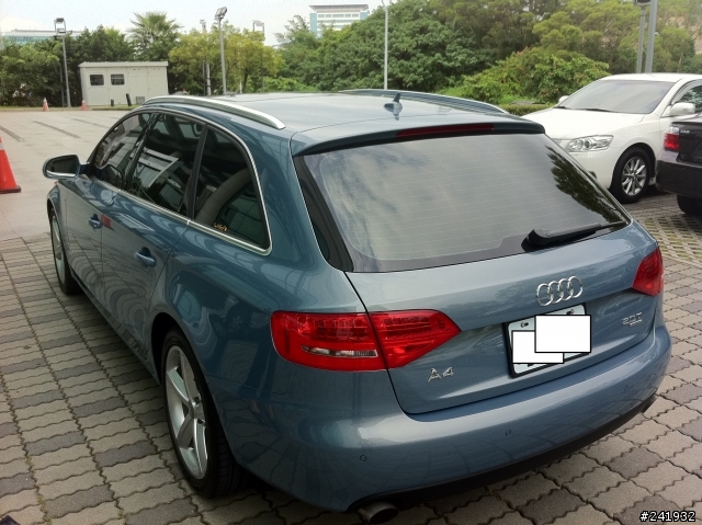 A4 Avant 行星藍簡單開箱