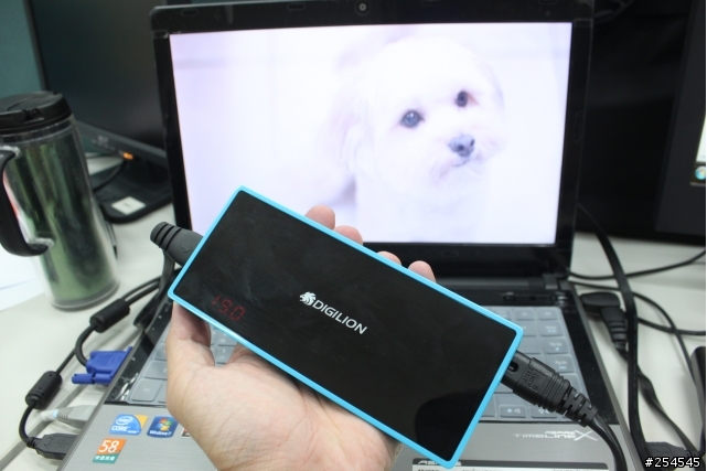 [開箱]DIGILION Dazzle S100 筆電超薄萬用變壓器