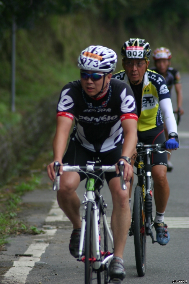 2010-09-11 AMD盃陽金公路自行車大賽--冷水坑叉路口