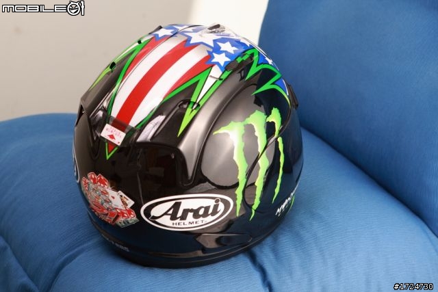 [開箱] Arai RX-7 RR5, Dainese Air-2 & Wave G2, Dainese X-ILE