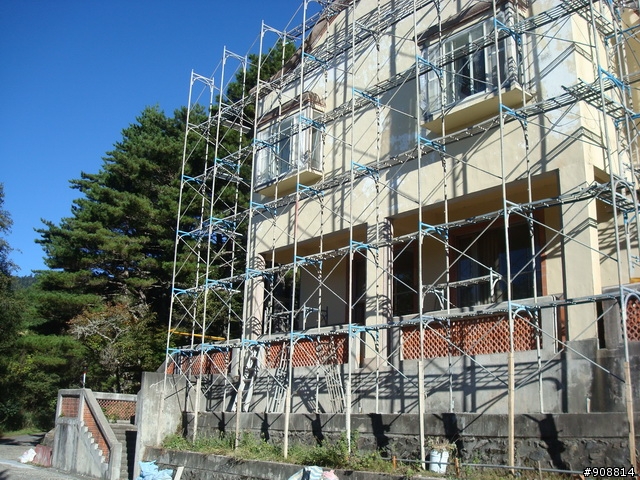 慶祝生日, 暫時拋開2010環西大賽, 自己和連襟跑去2天1夜的中台灣橫貫高山挑戰